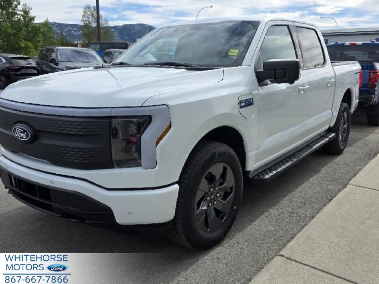 2025 Ford F-150 Lightning Flash Image principale