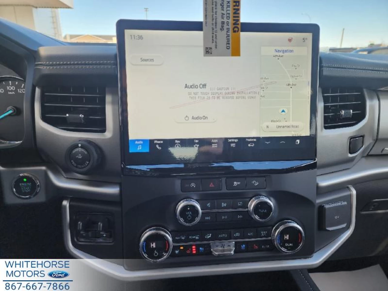 2024 Ford Expedition XLT High Package Main Image