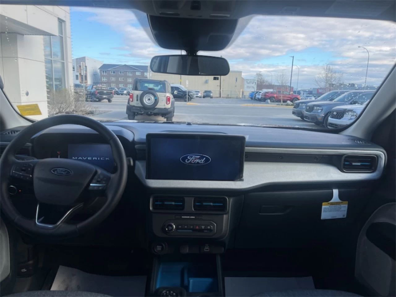 2025 Ford Maverick XLT Main Image