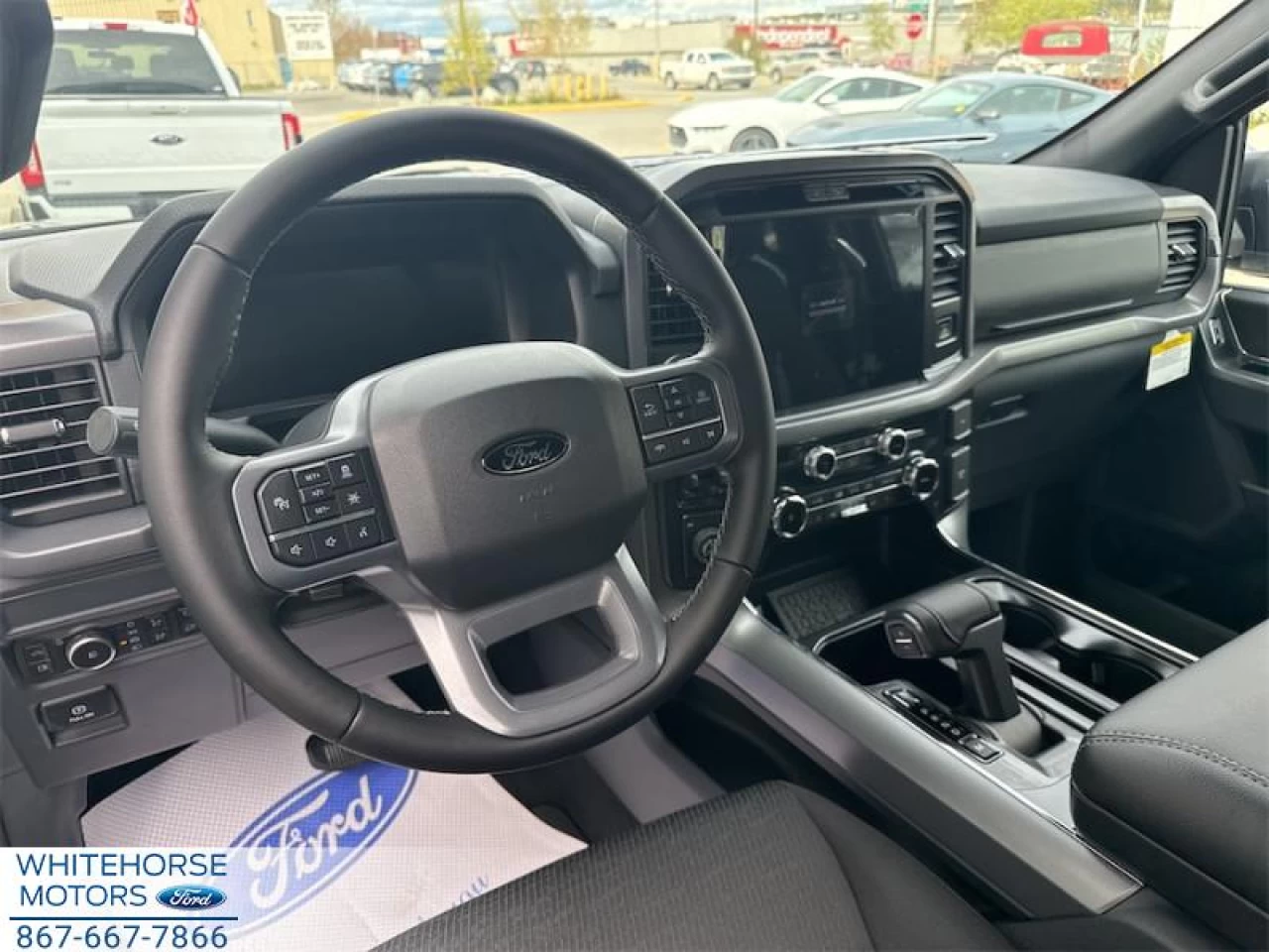 2025 Ford F-150 XLT Main Image