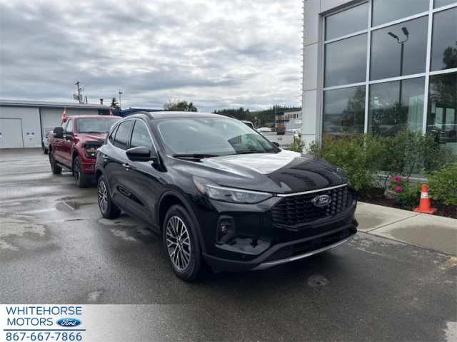 Ford Escape PHEV 2025
