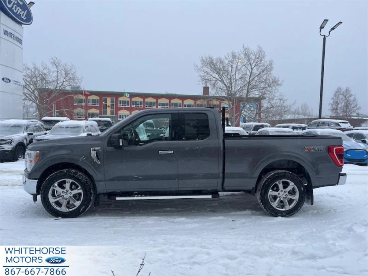 2022 Ford F-150 4X4-SUPERCAB XLT-145 WB Main Image