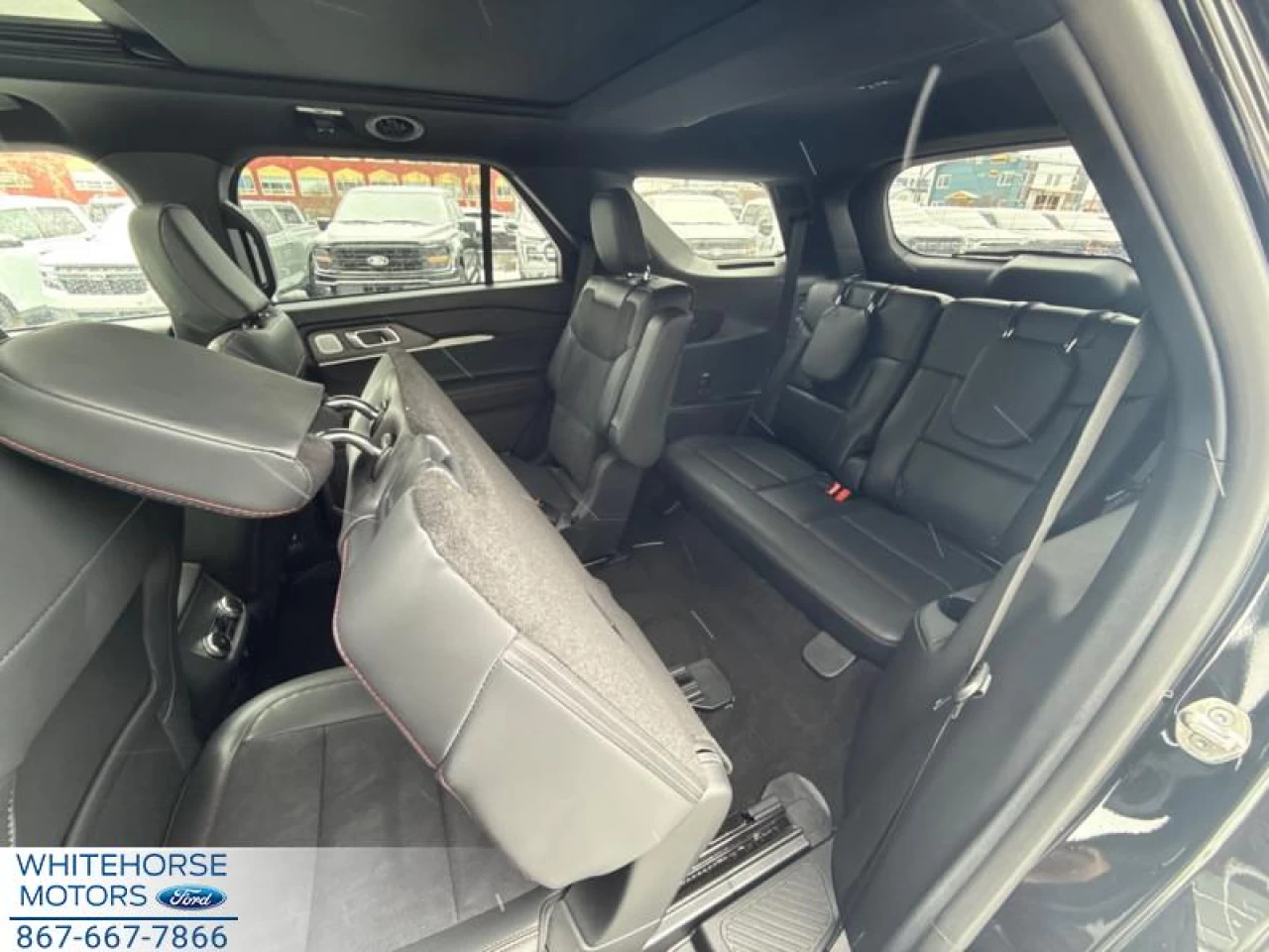 2025 Ford Explorer ST Main Image
