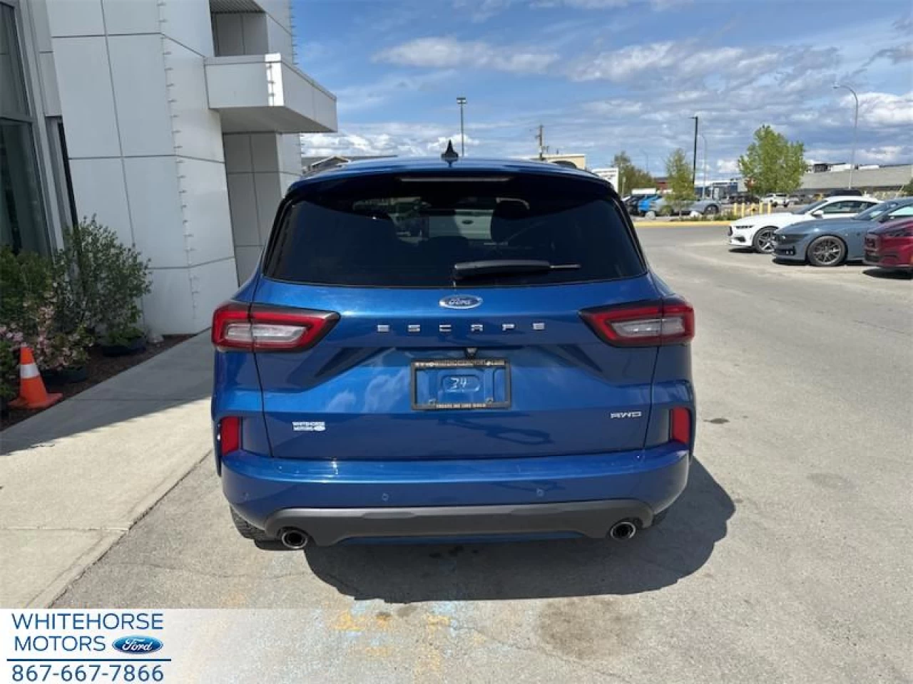 2023 Ford Escape ST-Line AWD Main Image