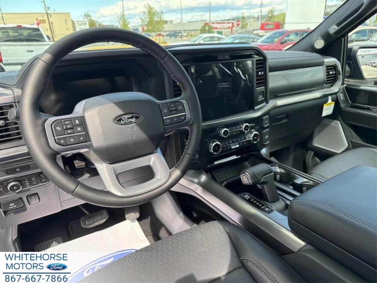 2025 Ford F-150 Lariat Main Image