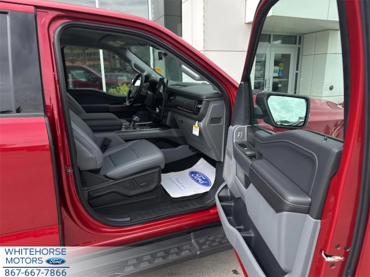 2025 Ford F-150 Lightning Flash Main Image