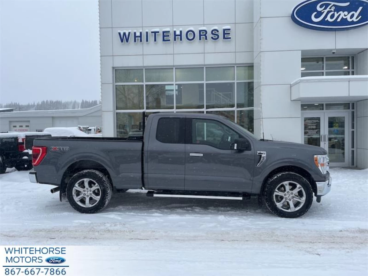 2022 Ford F-150 4X4-SUPERCAB XLT-145 WB Main Image