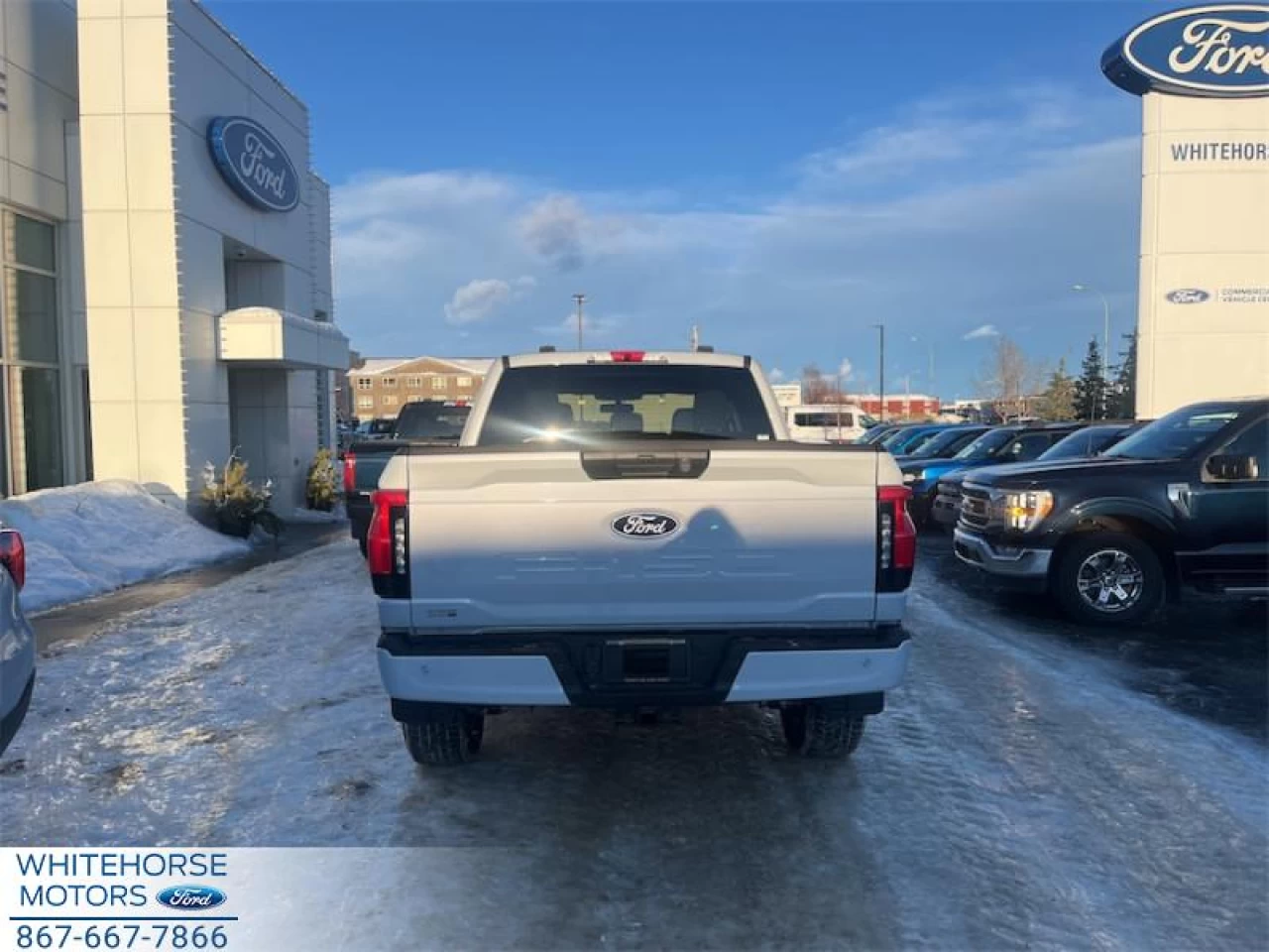 2025 Ford F-150 Lightning Flash Main Image