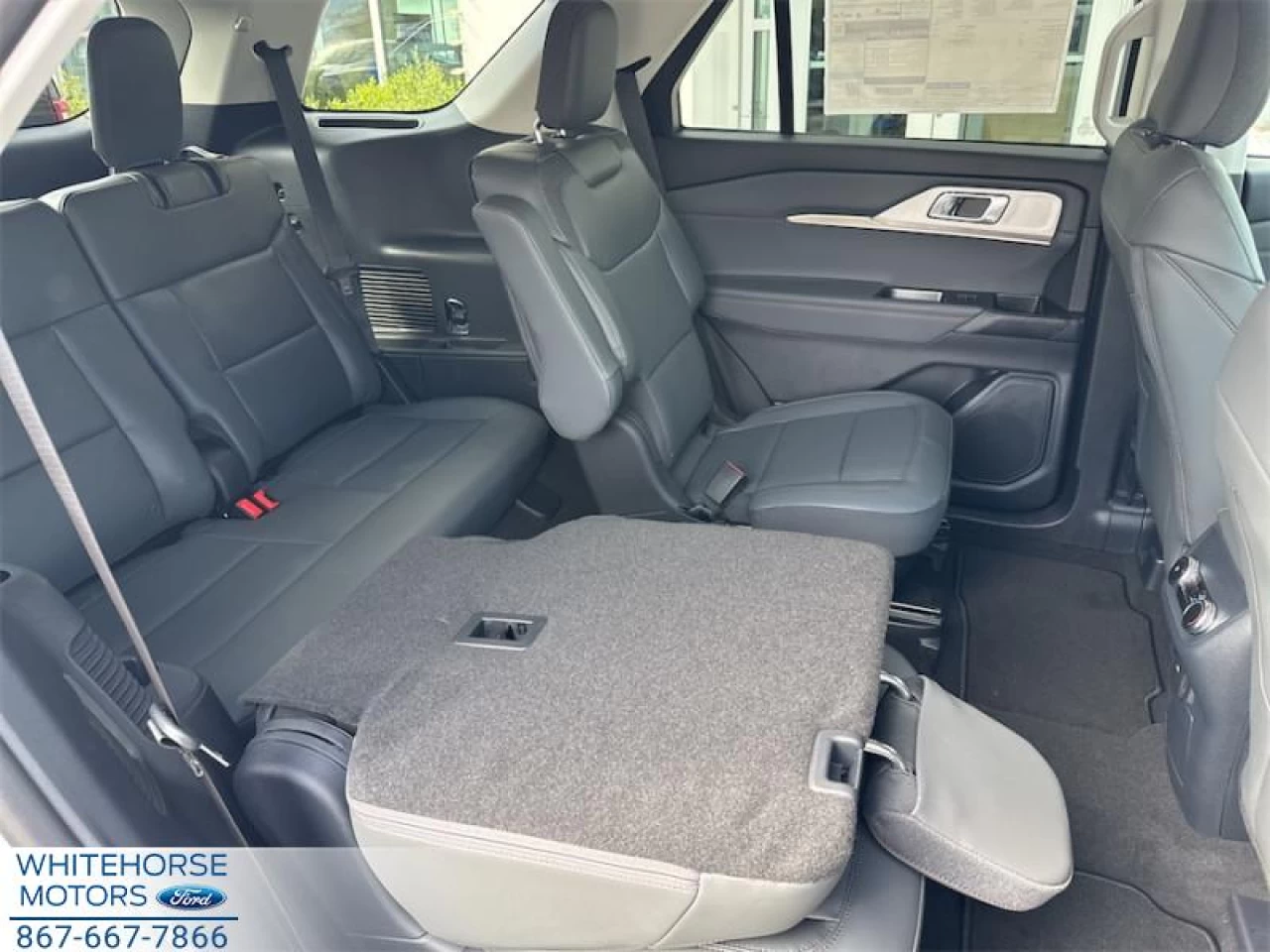 2025 Ford Explorer Active Main Image