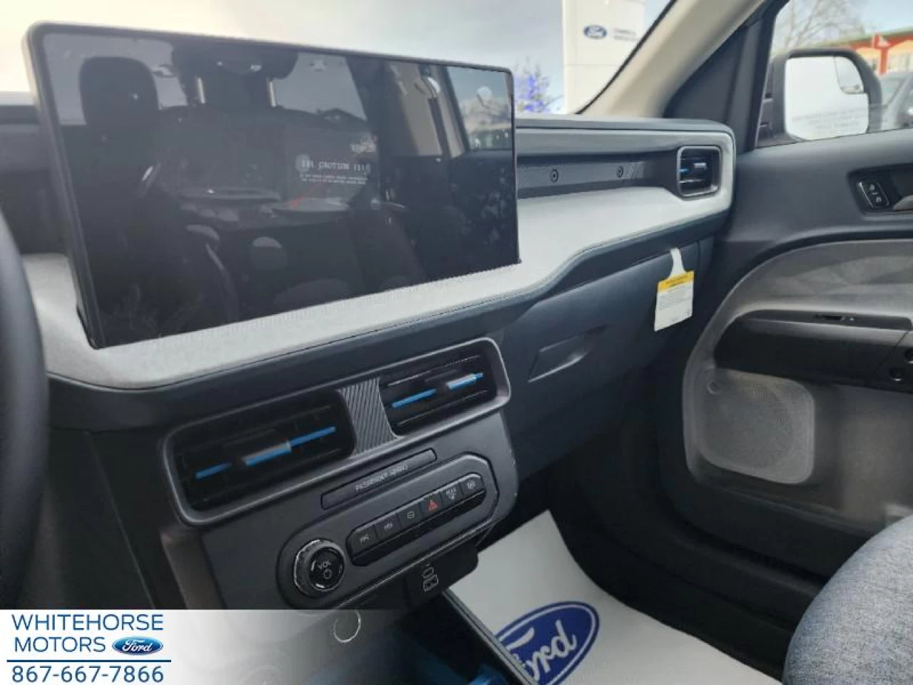 2025 Ford Maverick XLT Main Image