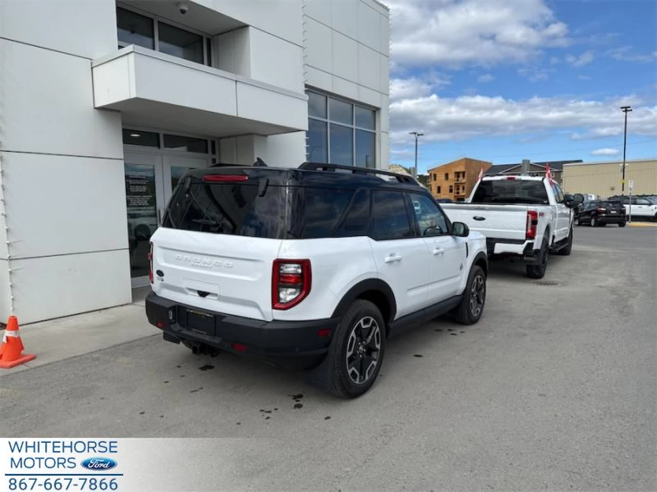 2024 Ford Bronco Sport Outer Banks Main Image