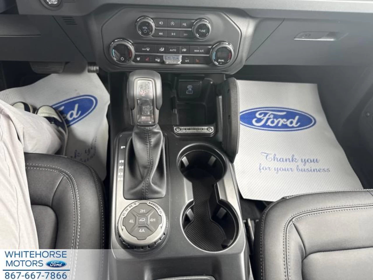 2025 Ford Bronco Badlands Main Image
