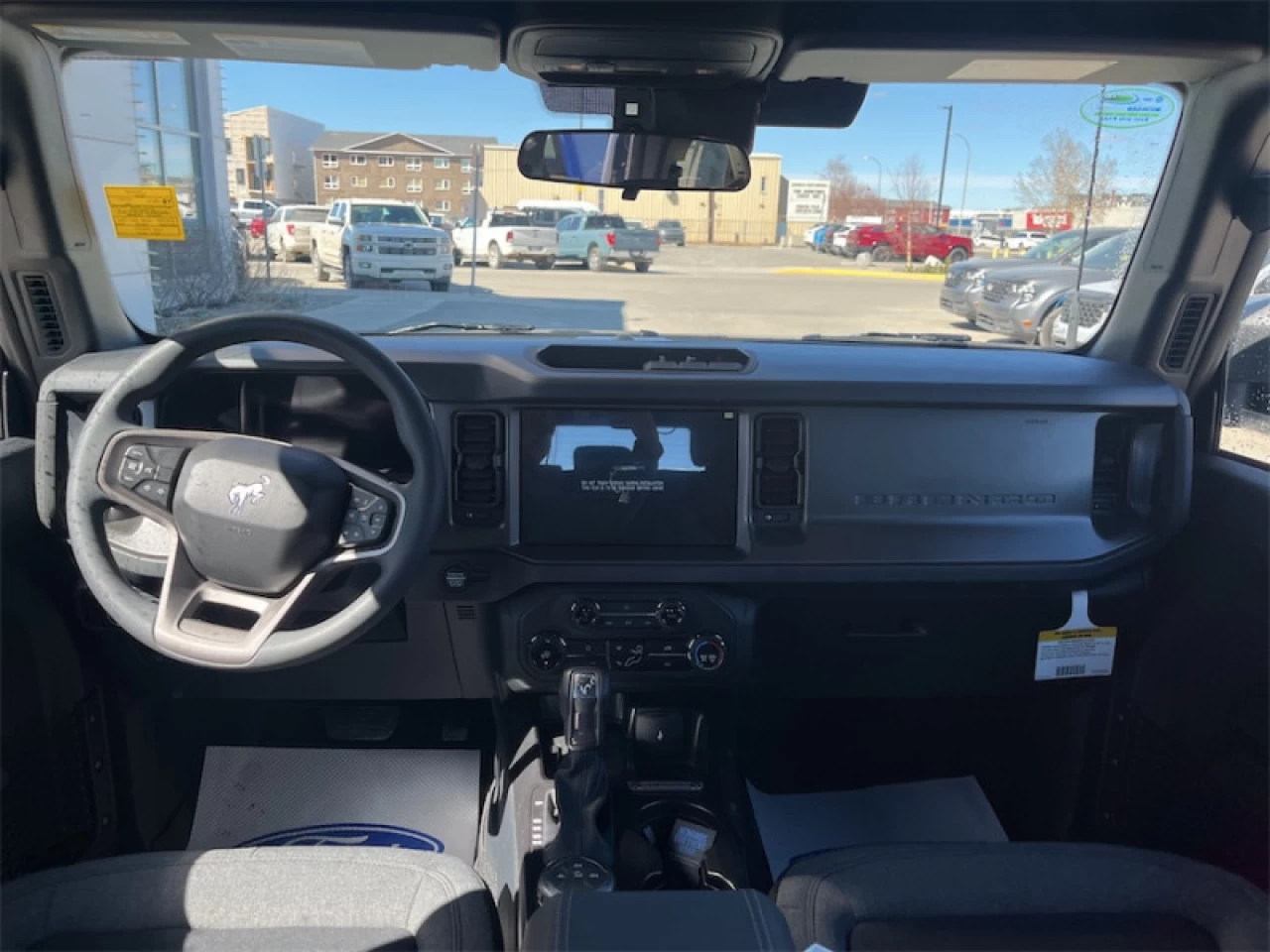 2026 Ford Bronco Base Main Image