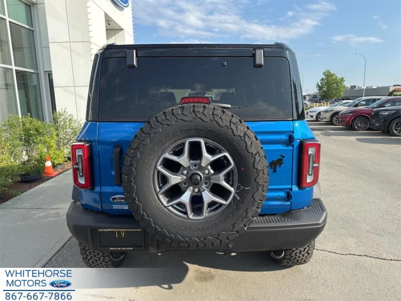 2025 Ford Bronco Badlands Main Image
