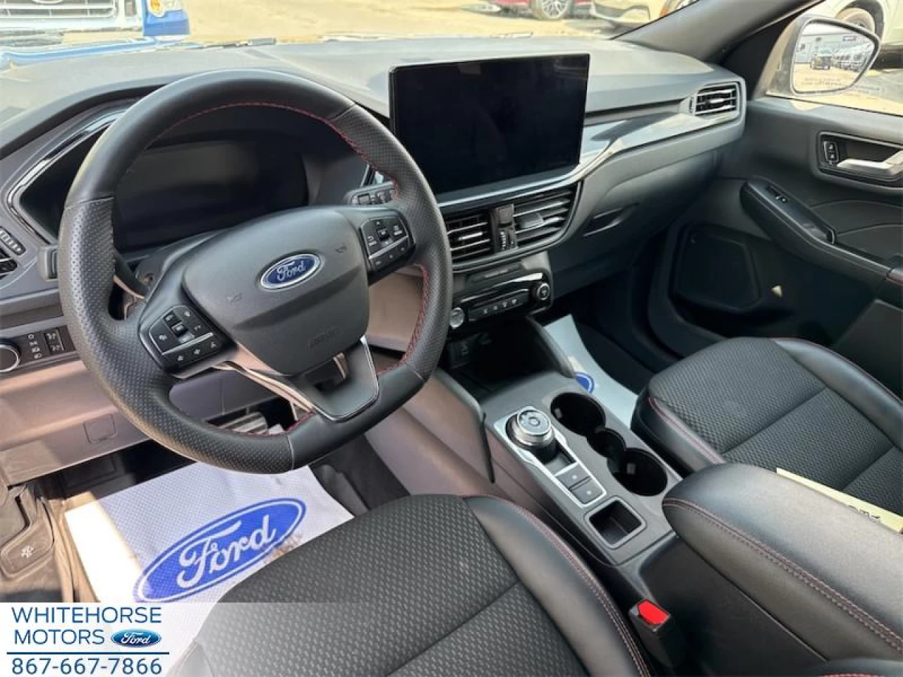2023 Ford Escape ST-Line AWD Main Image