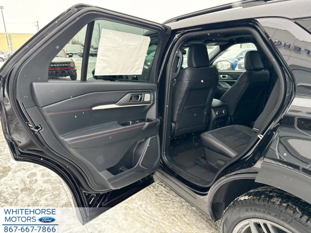 2025 Ford Explorer ST Main Image
