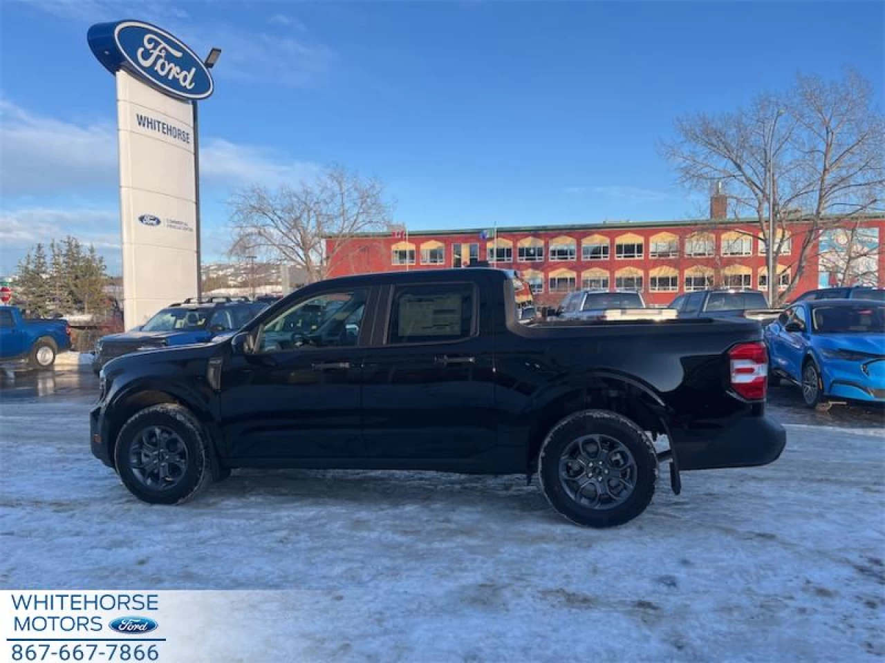 2025 Ford Maverick XLT Main Image