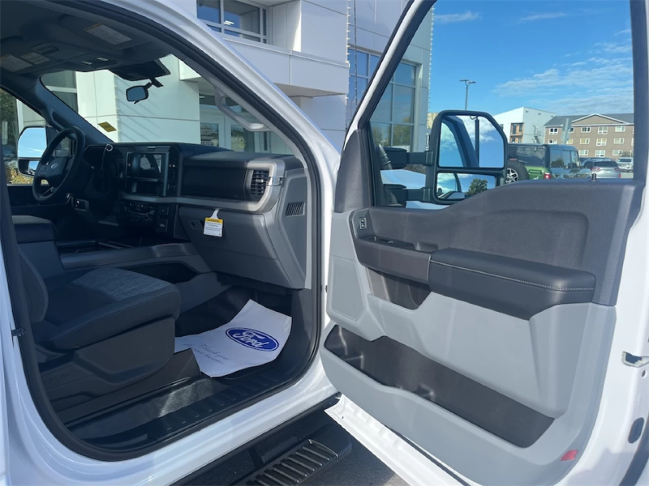 2026 Ford F-350 XLT Image principale