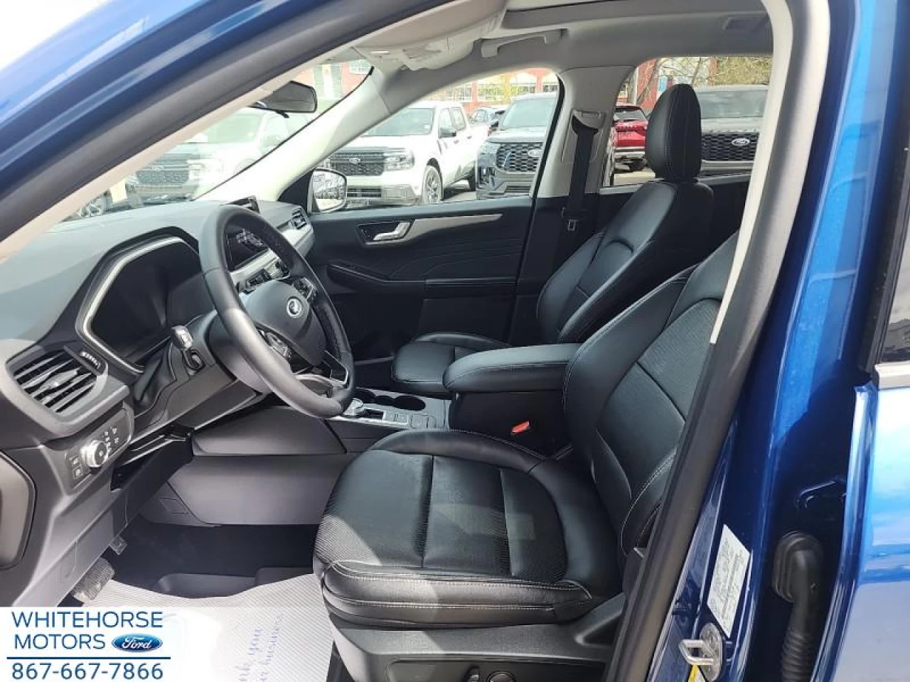 2022 Ford Escape SEL Hybrid AWD Image principale