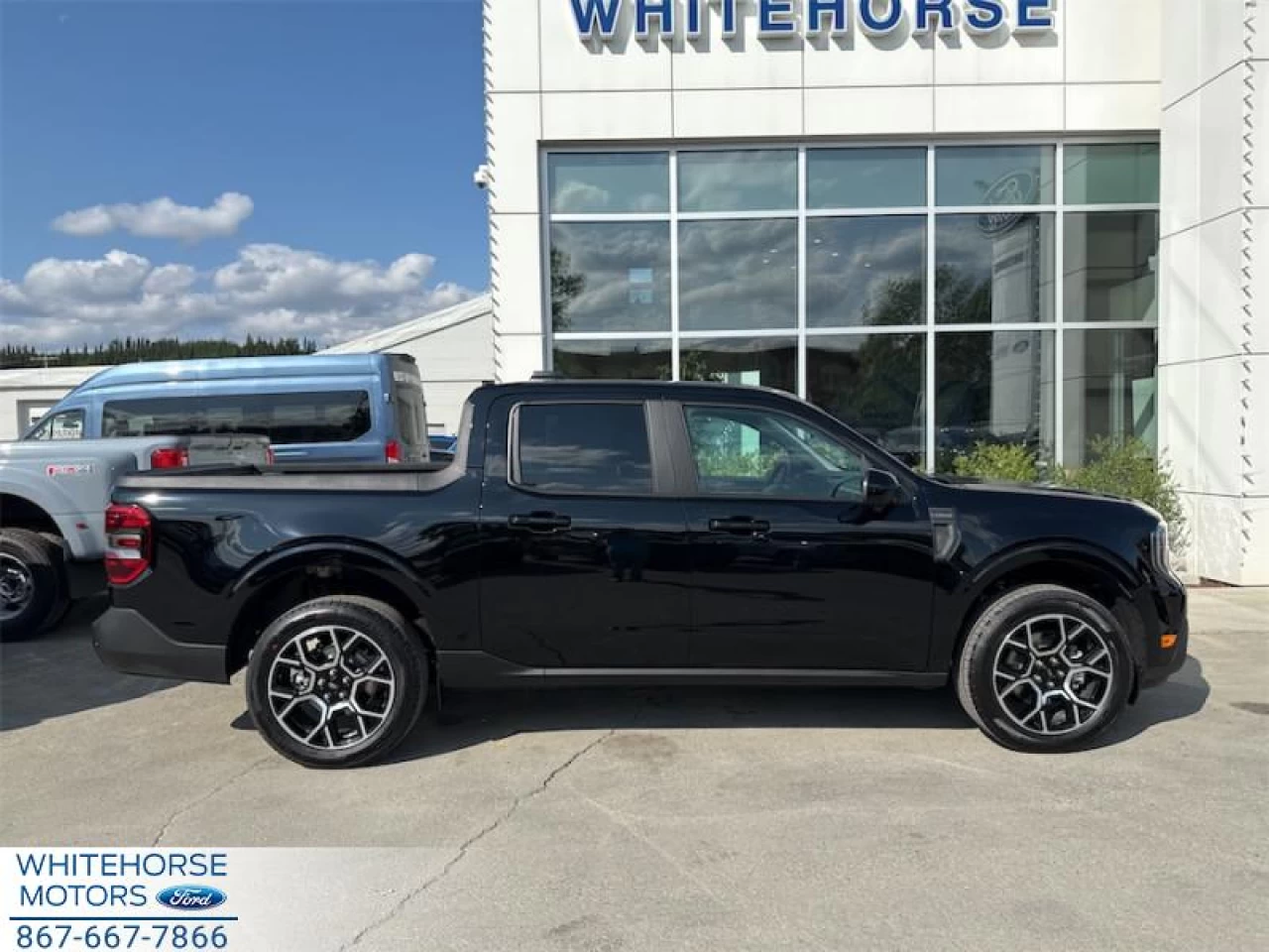 2025 Ford Maverick Lariat Main Image
