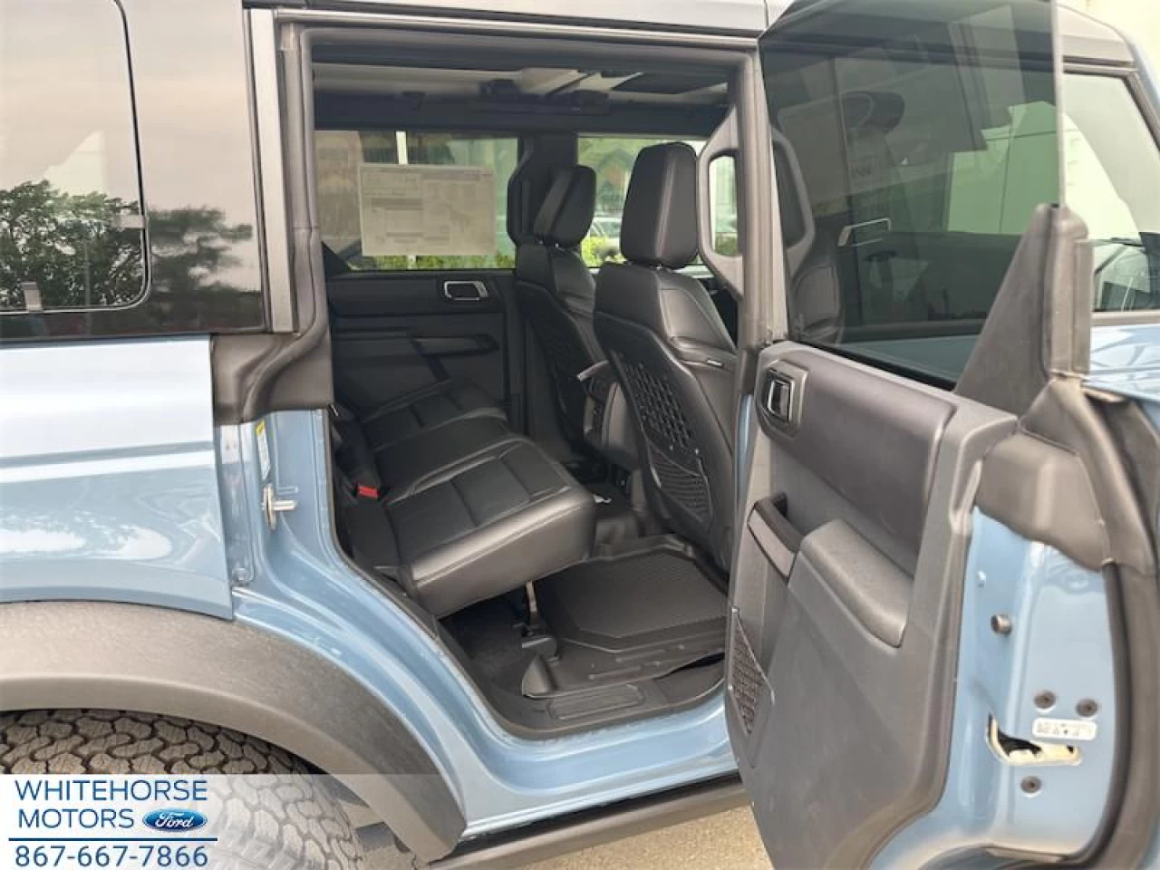 2025 Ford Bronco Badlands Main Image