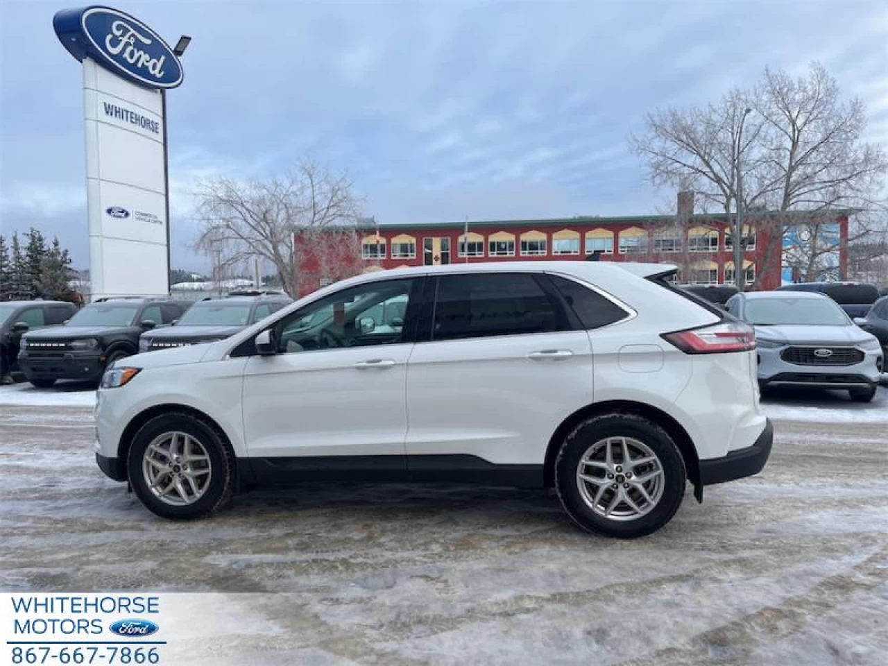 2024 Ford Edge SEL Main Image