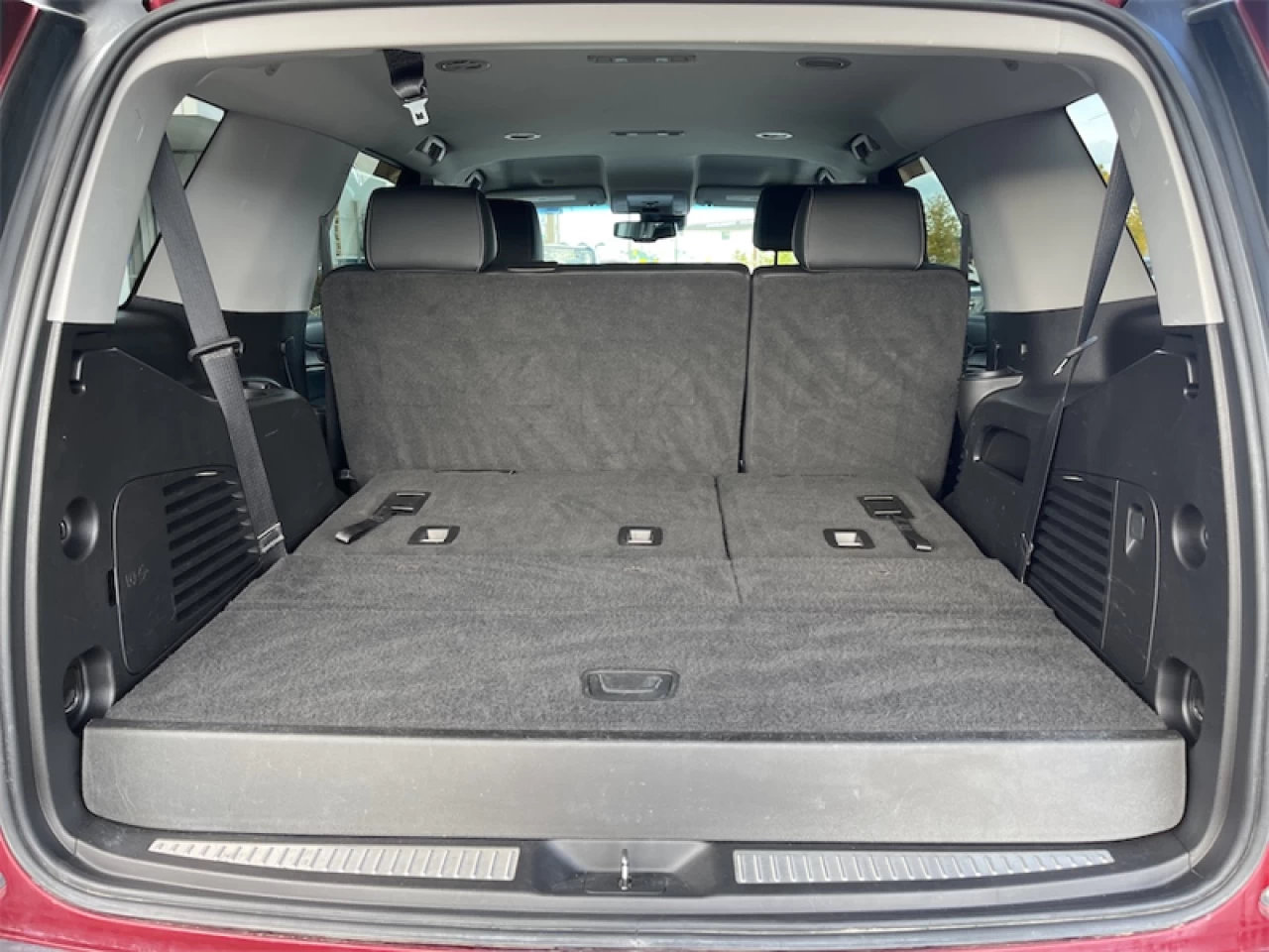 2019 Chevrolet Tahoe LT Image principale