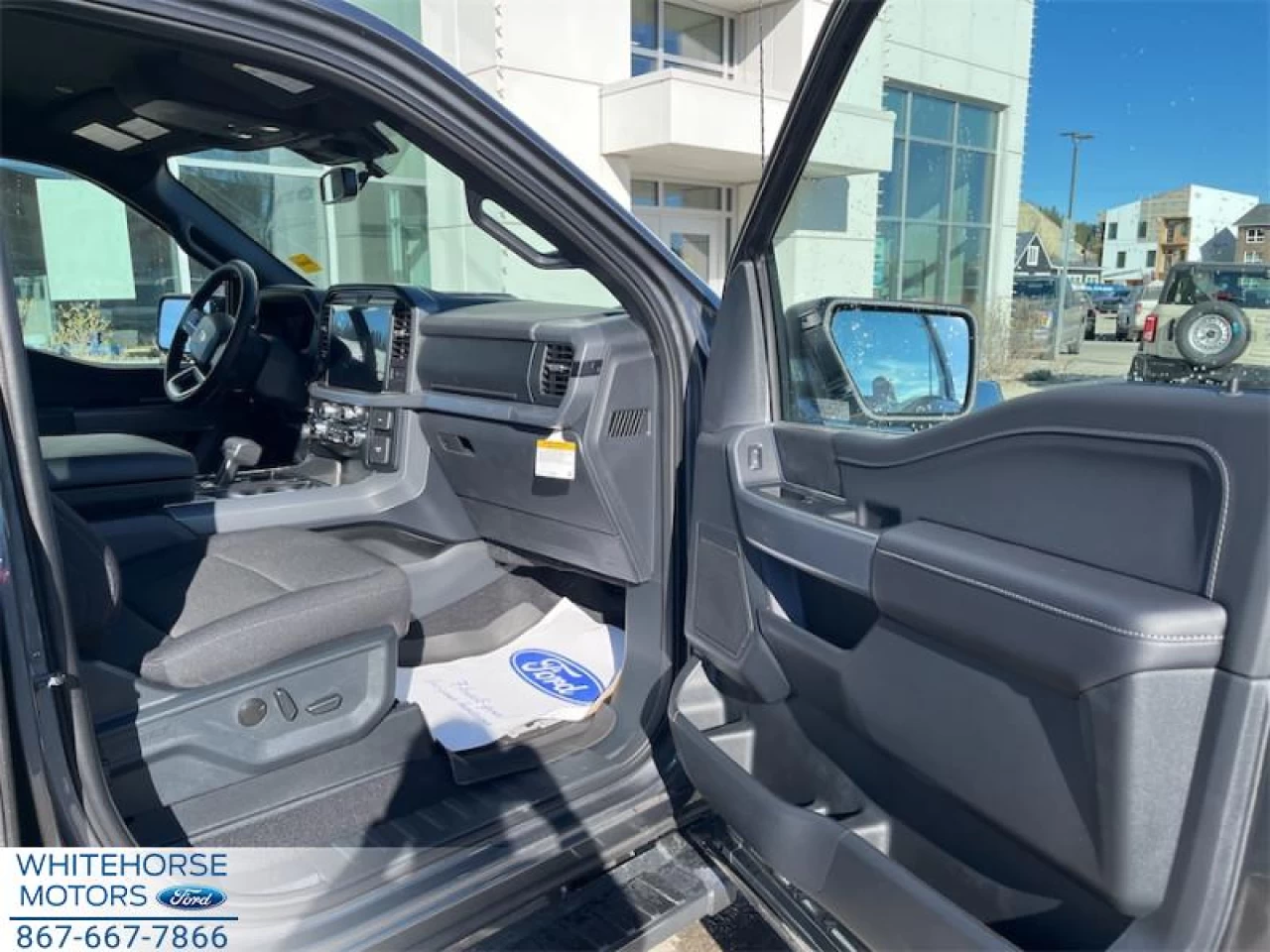 2026 Ford F-150 XLT Main Image