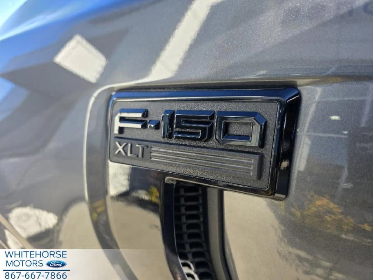 2025 Ford F-150 XLT Main Image