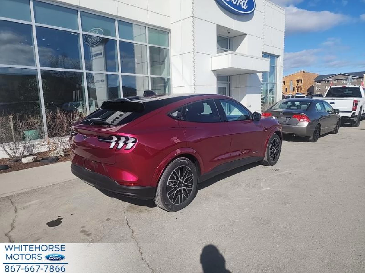 2025 Ford Mustang Mach-E Premium AWD Image principale