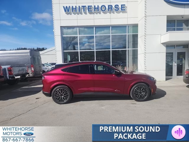 Ford Mustang Mach-E Premium AWD 2025
