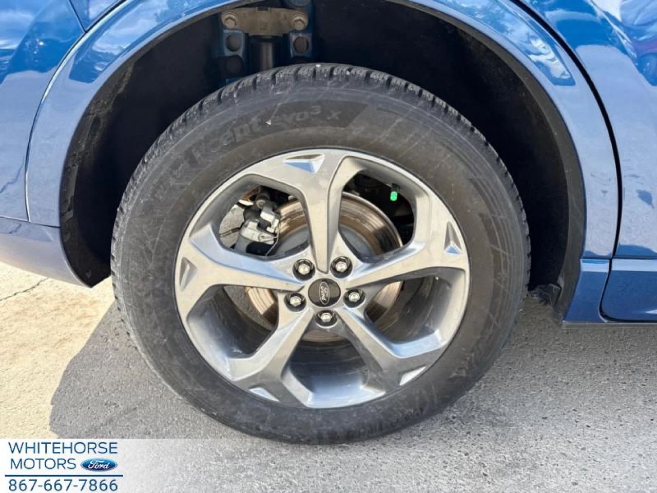 2023 Ford Escape ST-Line AWD Main Image