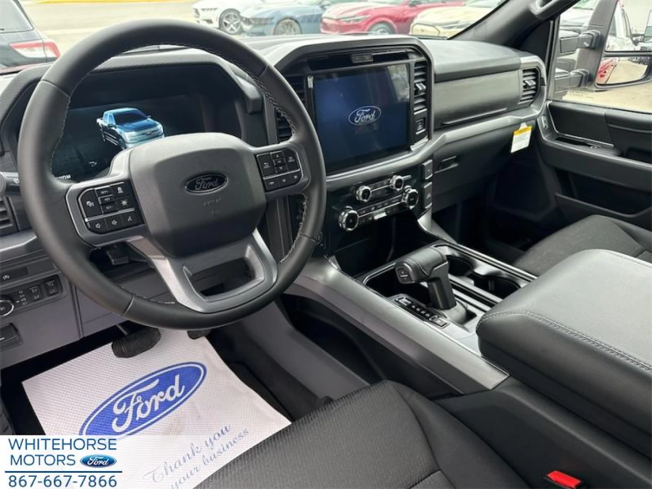 2025 Ford F-150 XLT Main Image