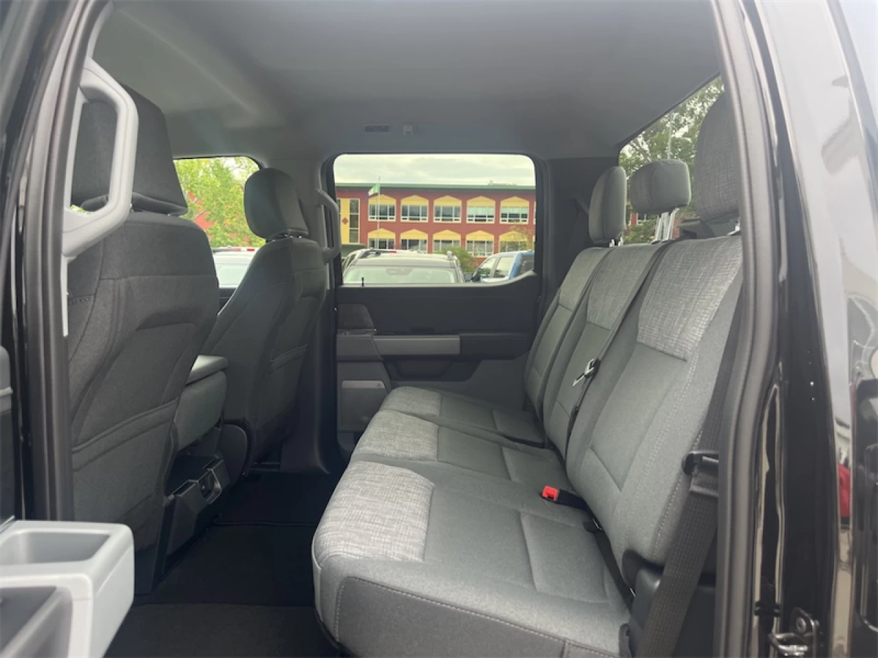 2026 Ford F-250 Super Duty XLT Main Image