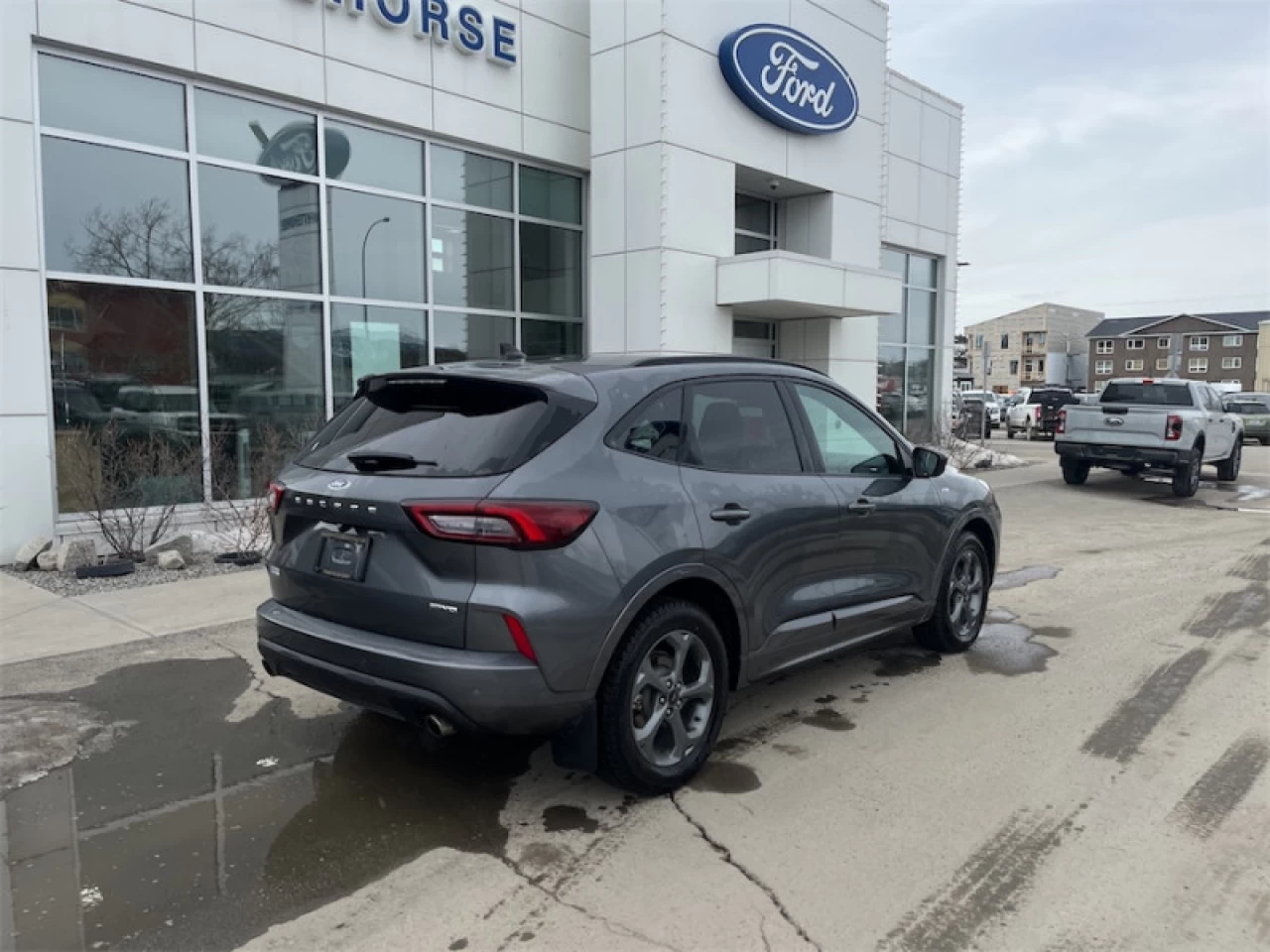 2023 Ford Escape ST-Line AWD Main Image
