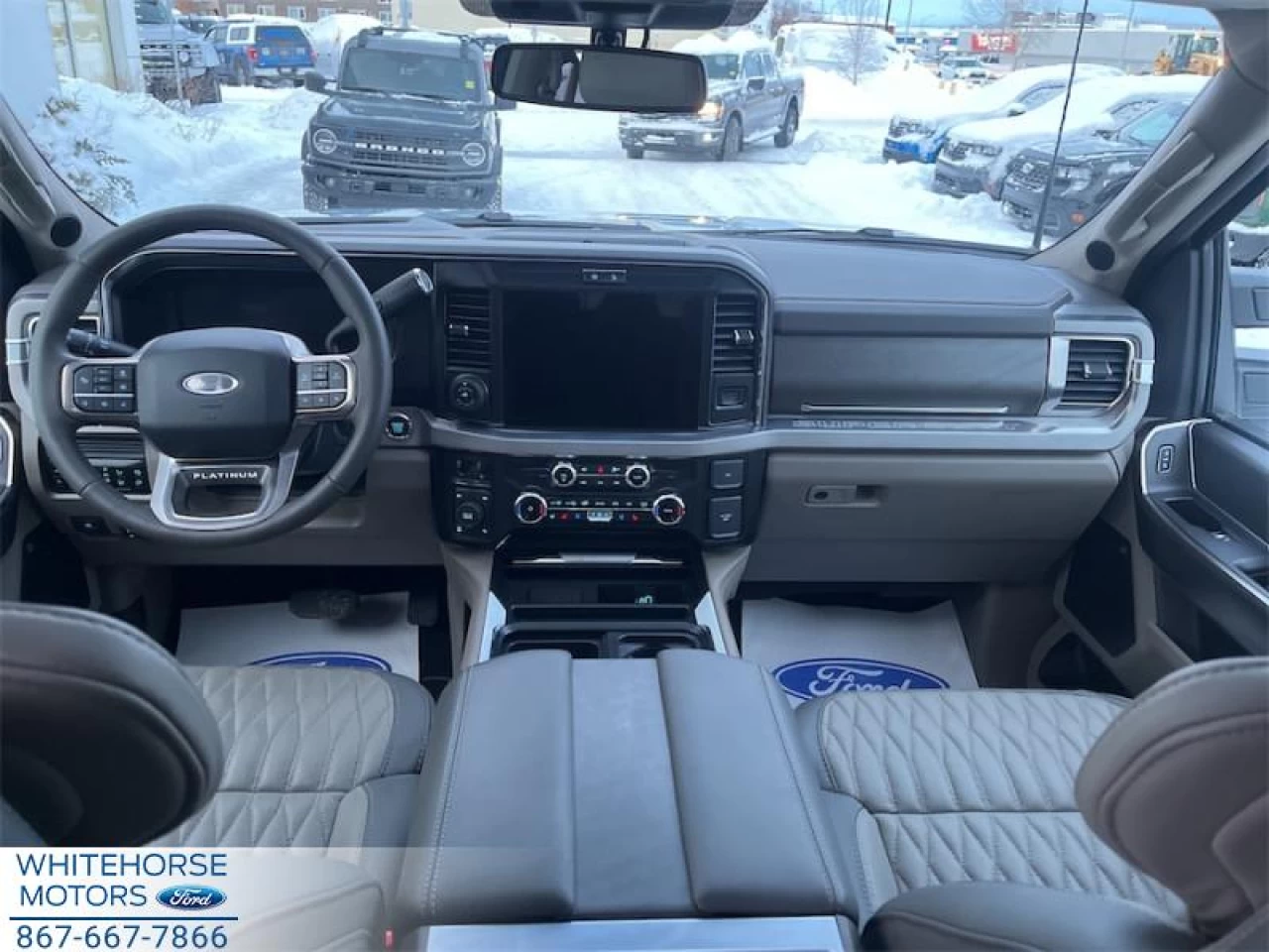 2025 Ford F-350 Platinum Image principale