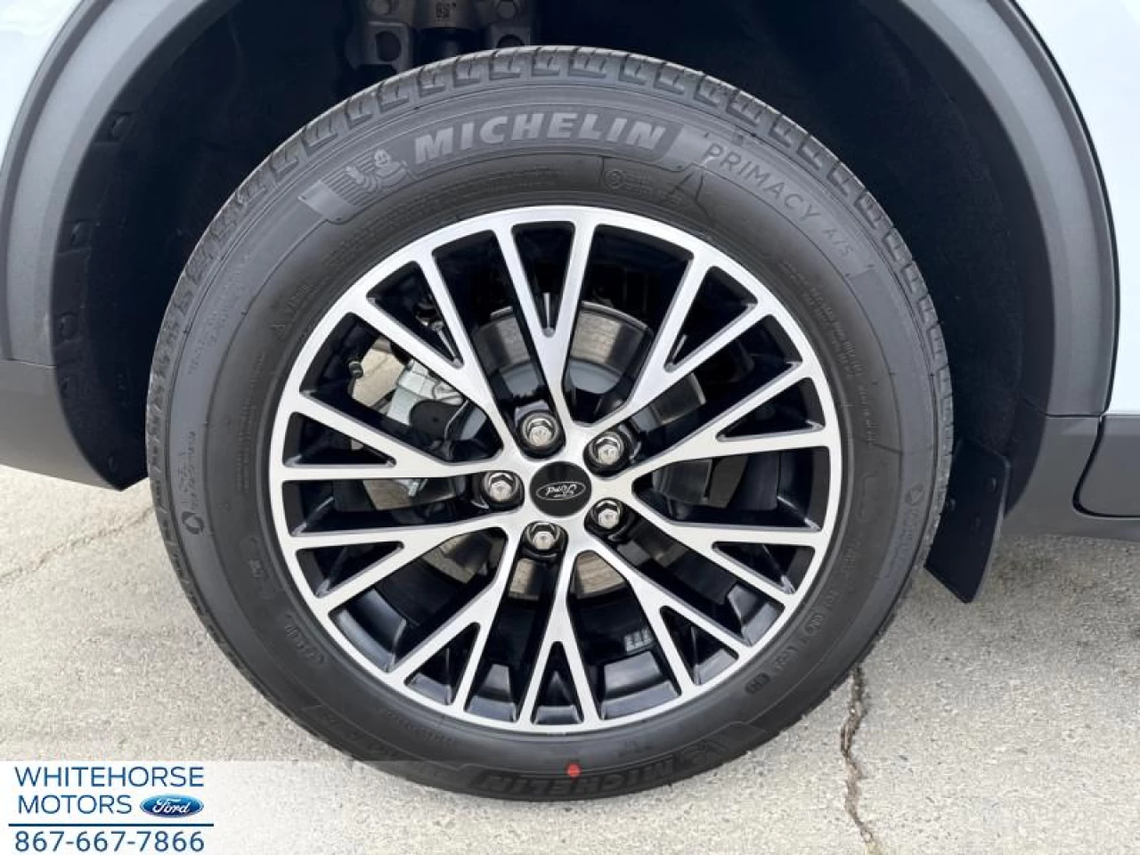 2025 Ford Escape PHEV Main Image