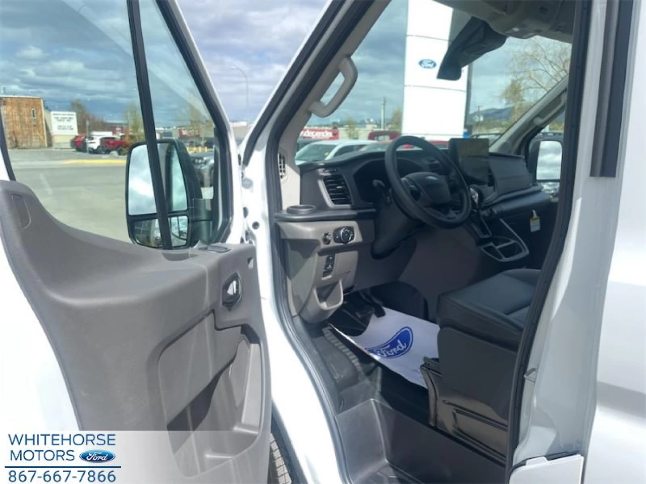 2026 Ford Transit-250 148 WB Medium Roof Cargo Main Image