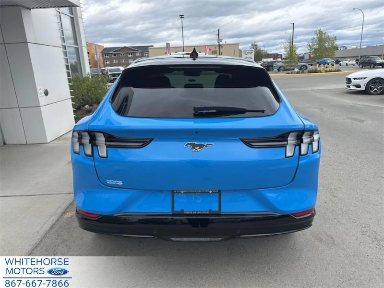 2024 Ford Mustang Mach-E Premium AWD Image principale