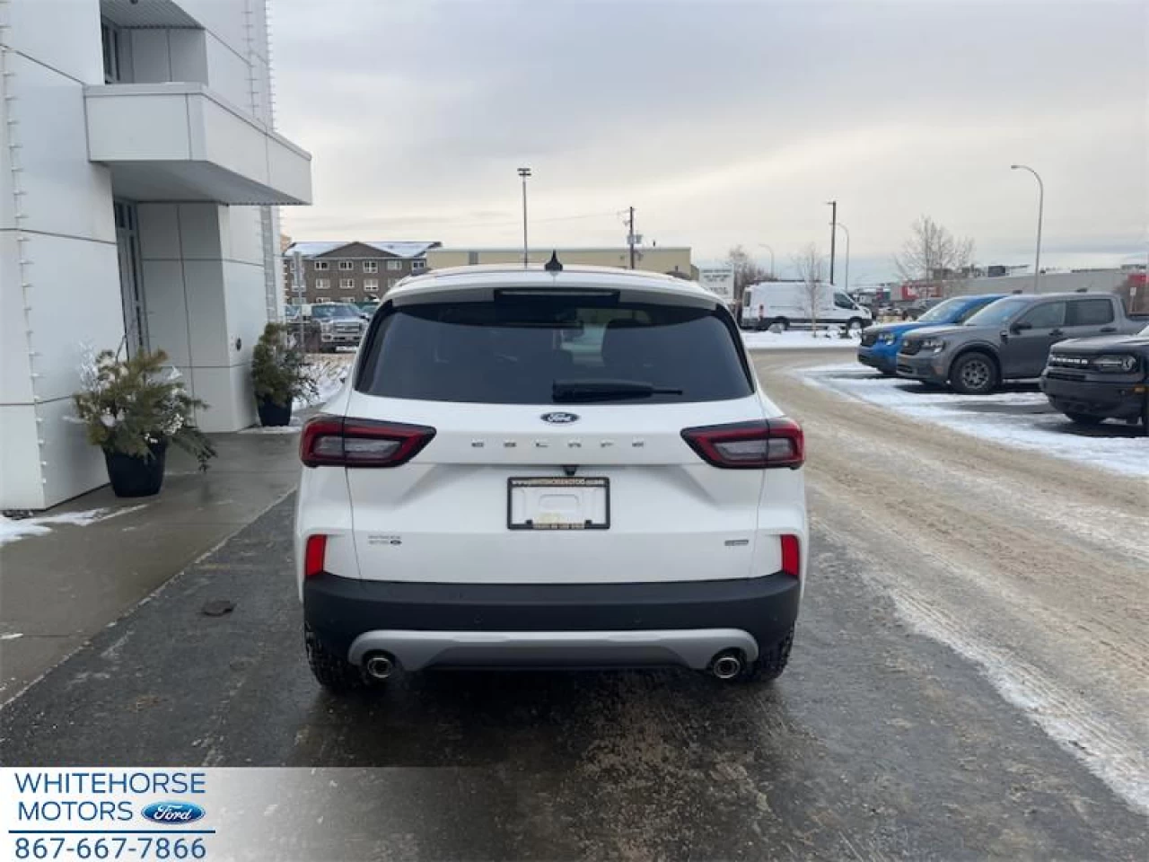 2025 Ford Escape PHEV Main Image