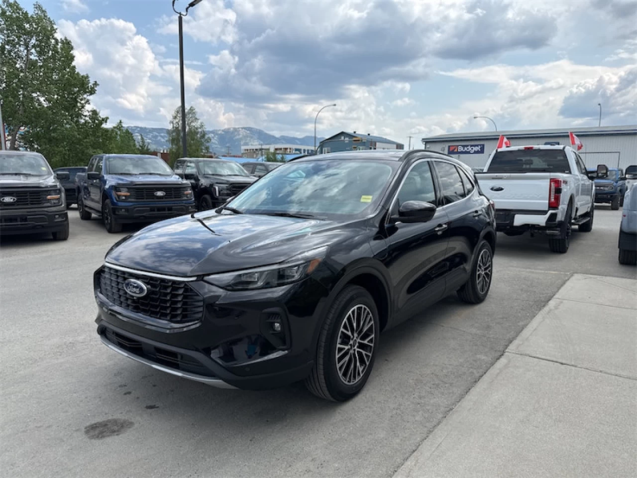 2025 Ford Escape PHEV Main Image