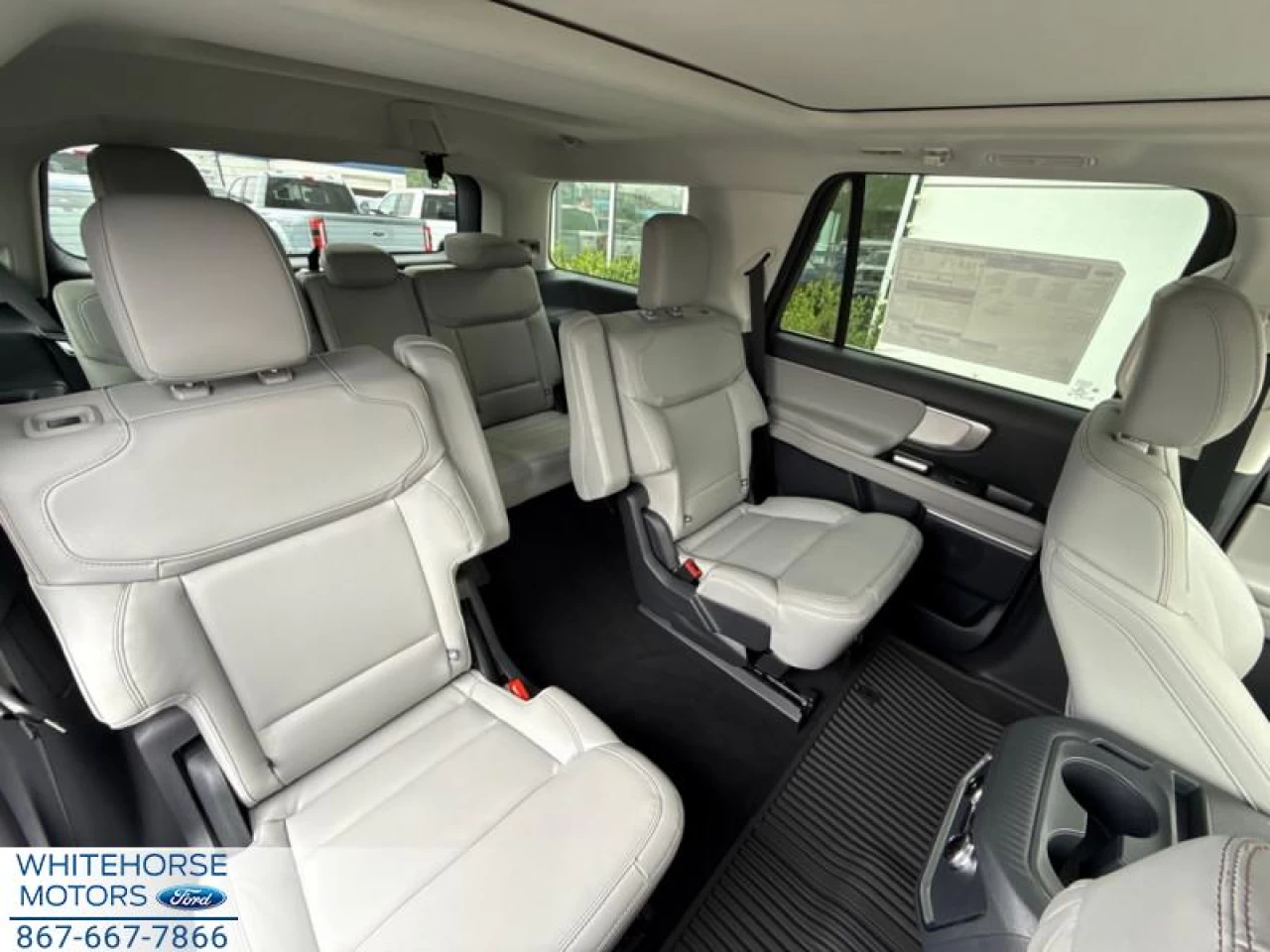2025 Ford Expedition ACTIVE Main Image