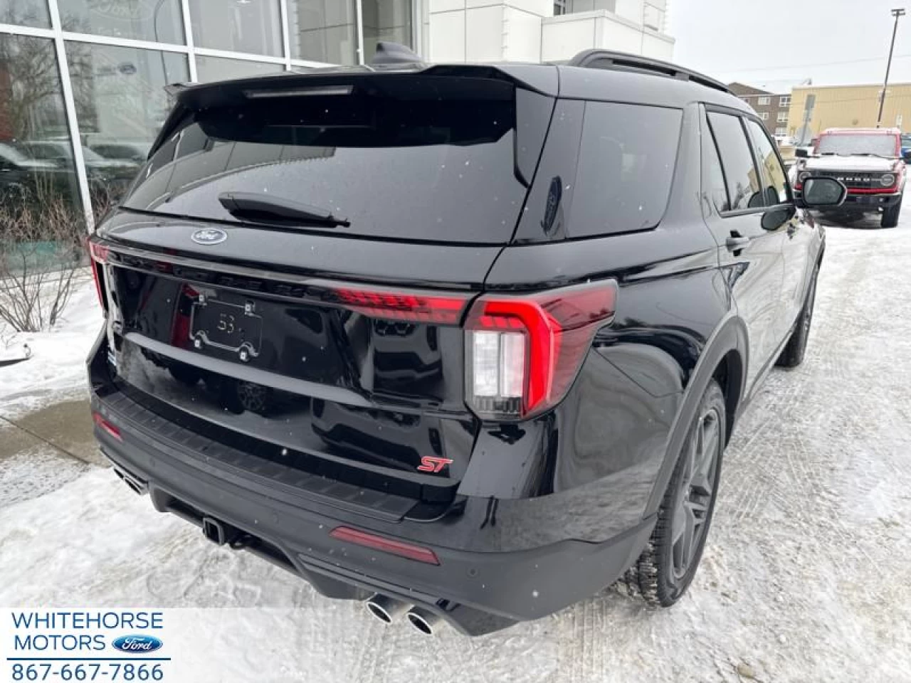 2025 Ford Explorer ST Main Image