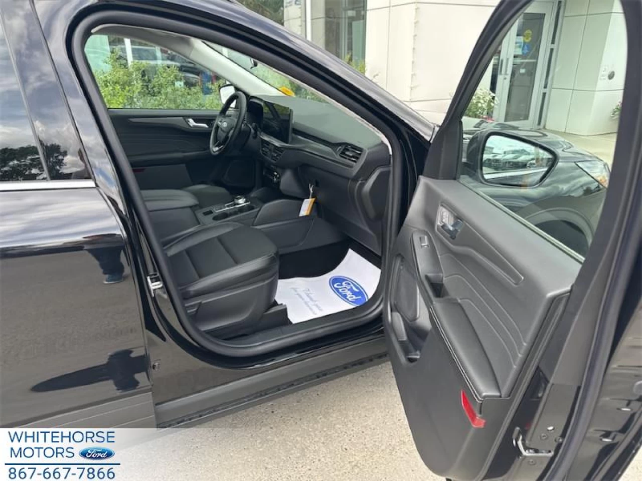 2025 Ford Escape PHEV Main Image