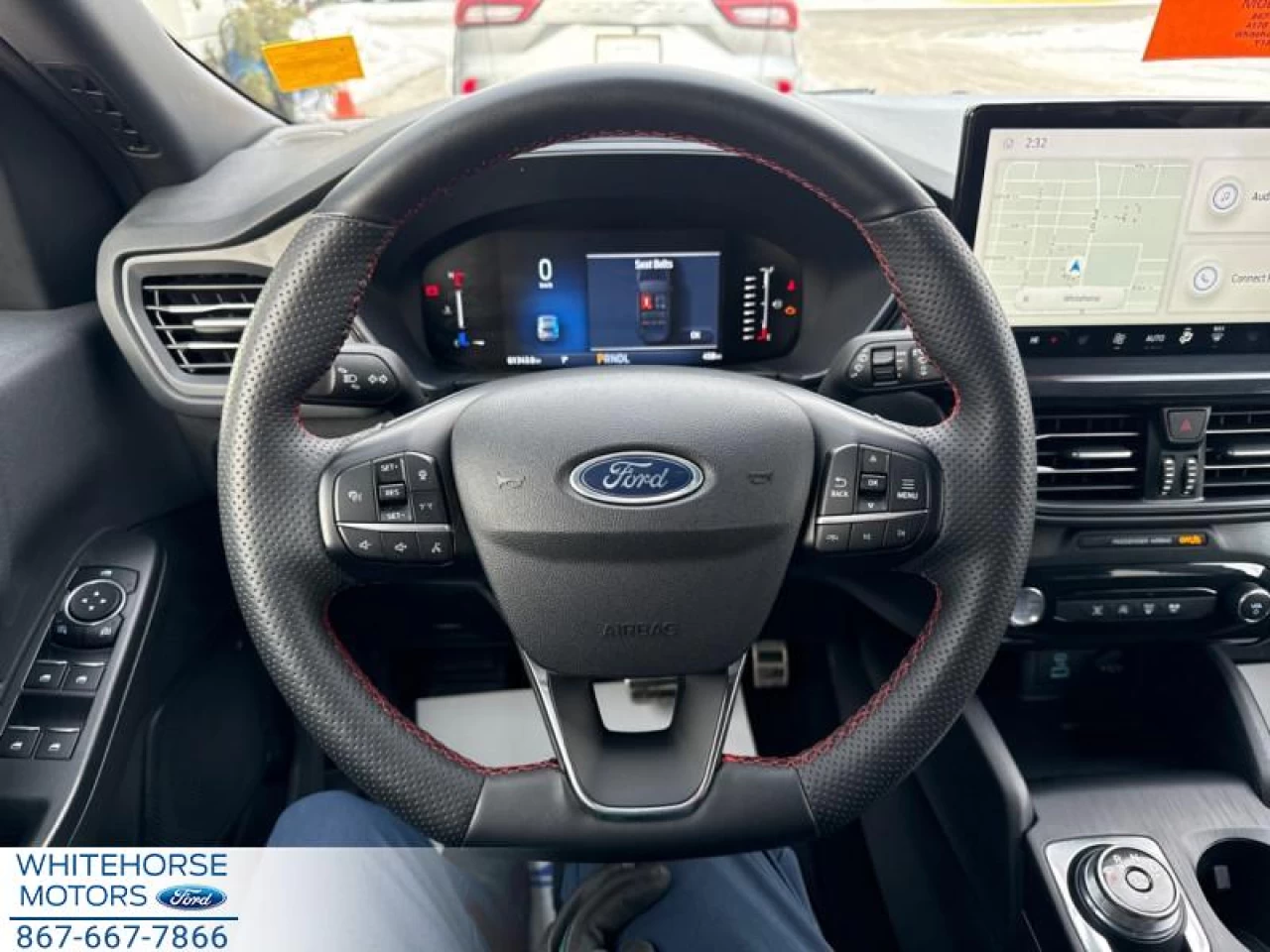2023 Ford Escape ST-Line AWD Image principale