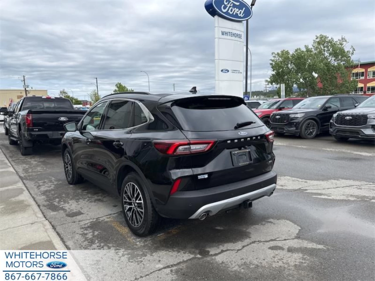 2025 Ford Escape PHEV Main Image