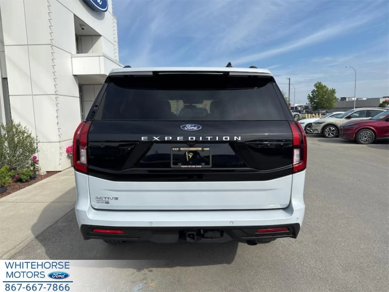 2025 Ford Expedition Active Main Image