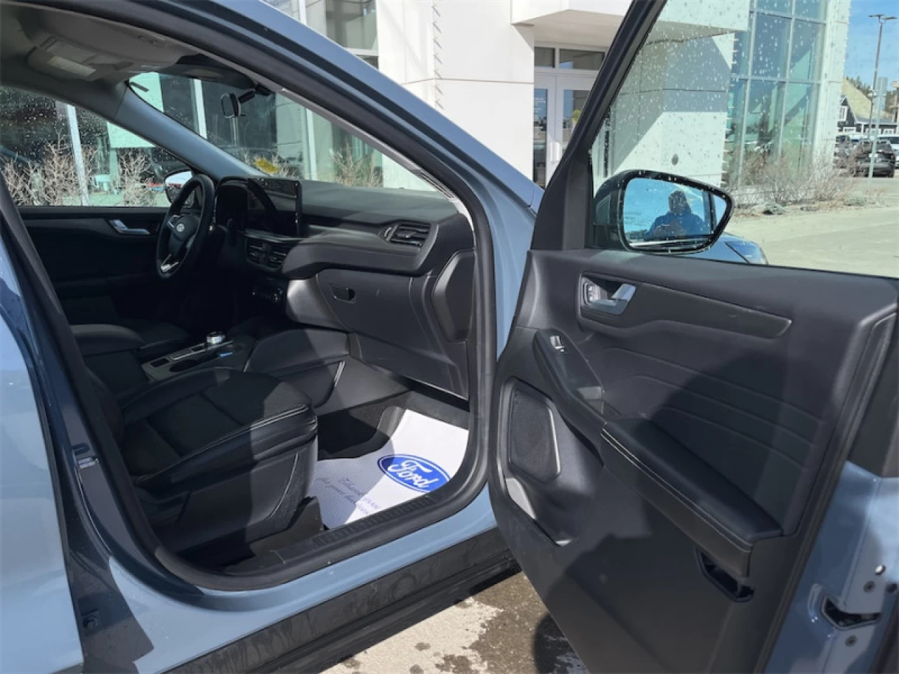 2024 Ford Escape PHEV Image principale