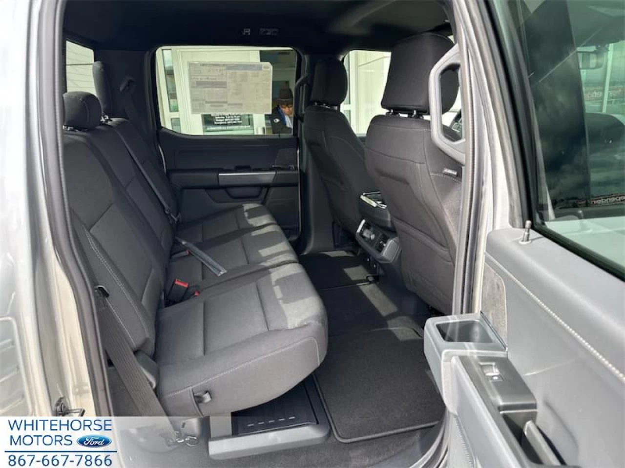 2025 Ford F-150 XLT Main Image