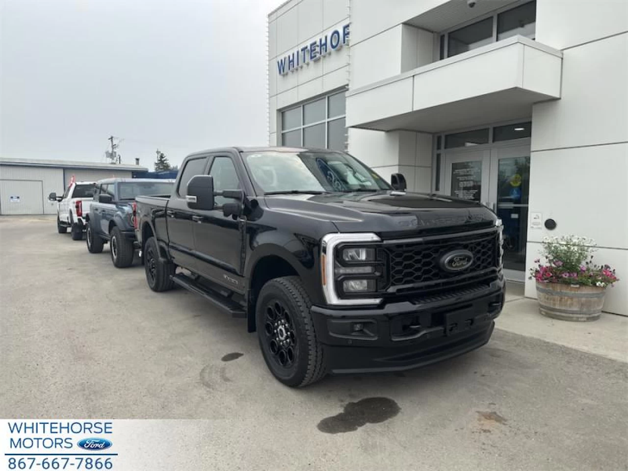 2025 Ford F-350 Super Duty LARIAT Image principale